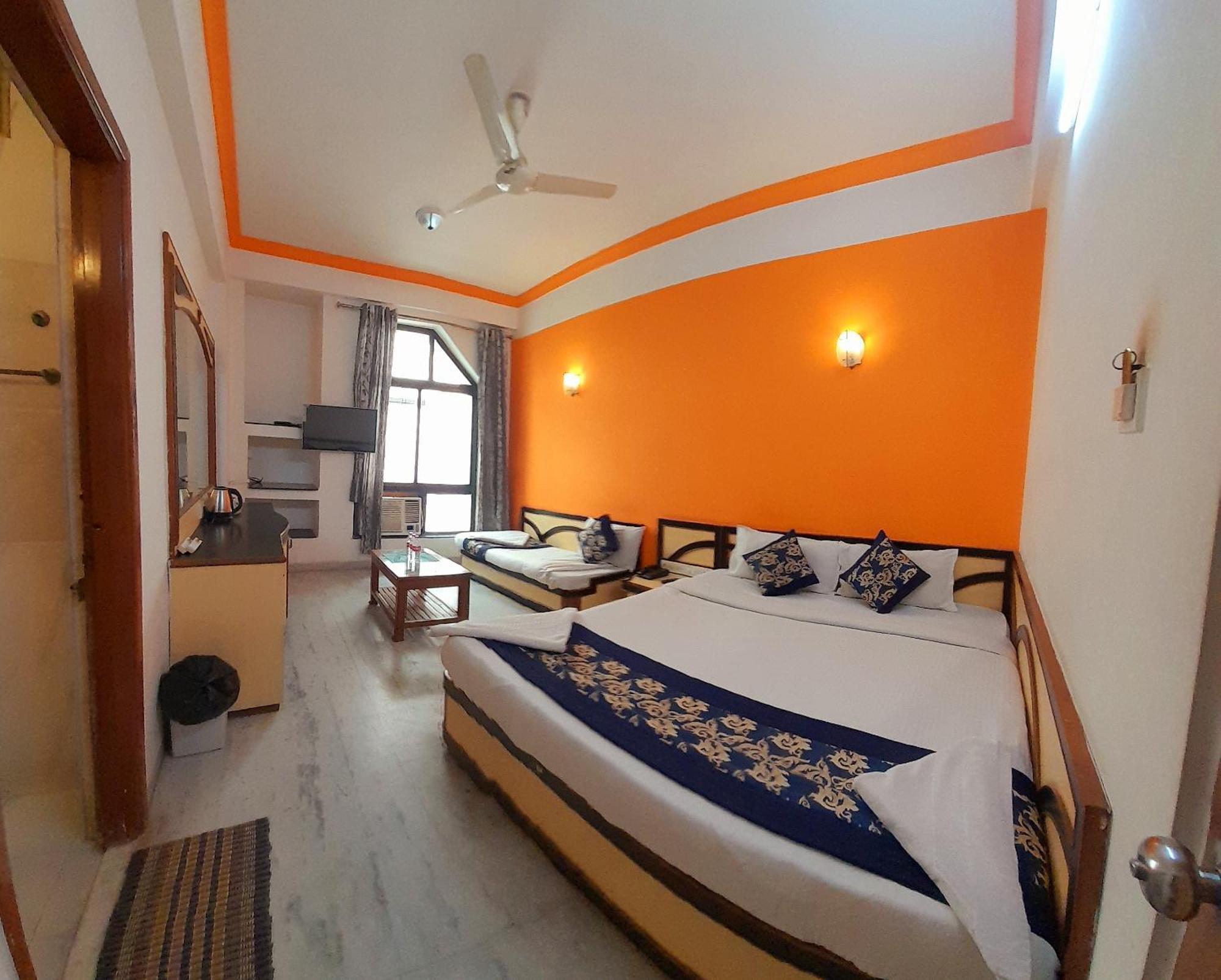 Hotel Indore Palace - Feel At Home Shirdi Ngoại thất bức ảnh