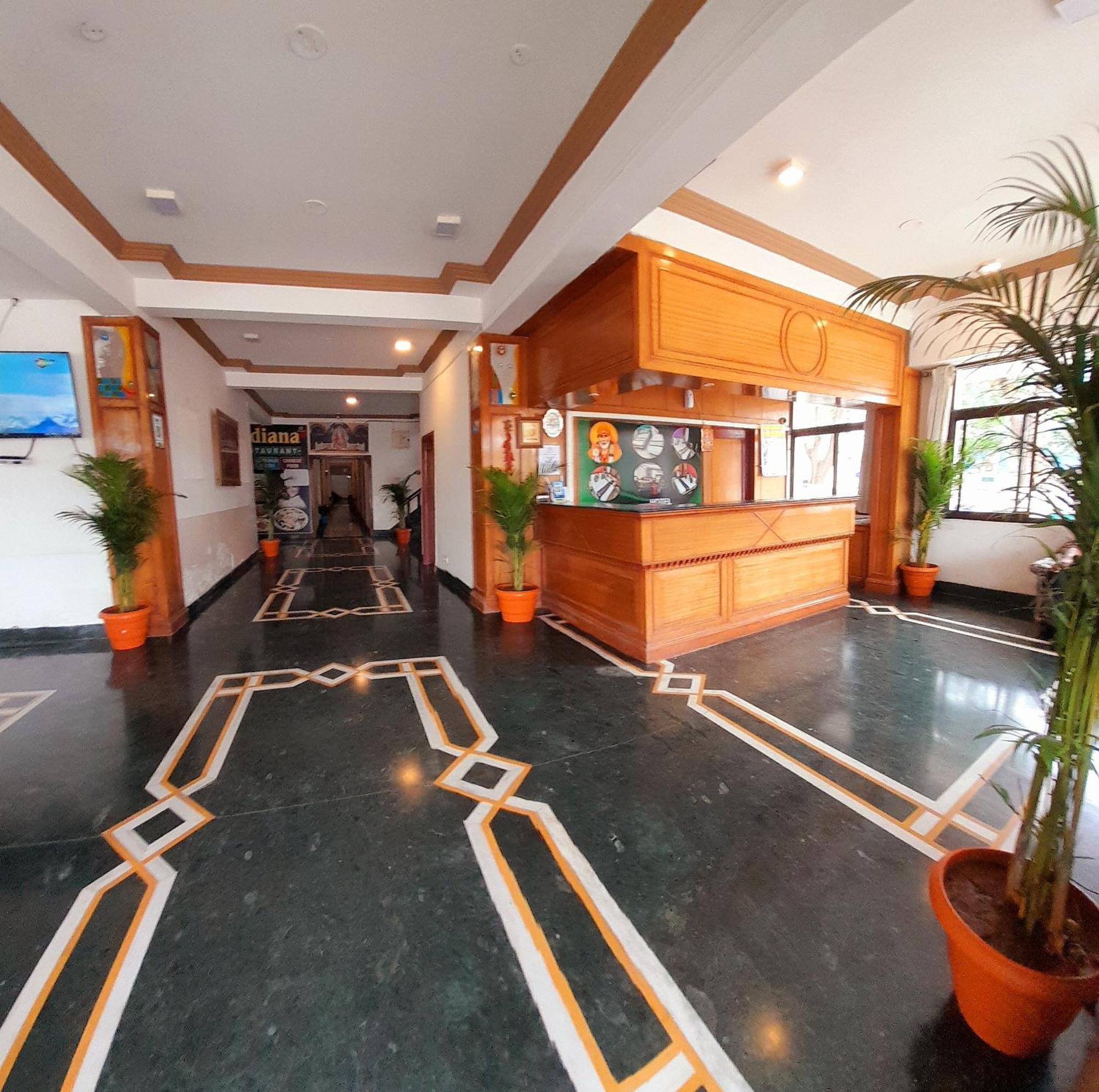 Hotel Indore Palace - Feel At Home Shirdi Ngoại thất bức ảnh