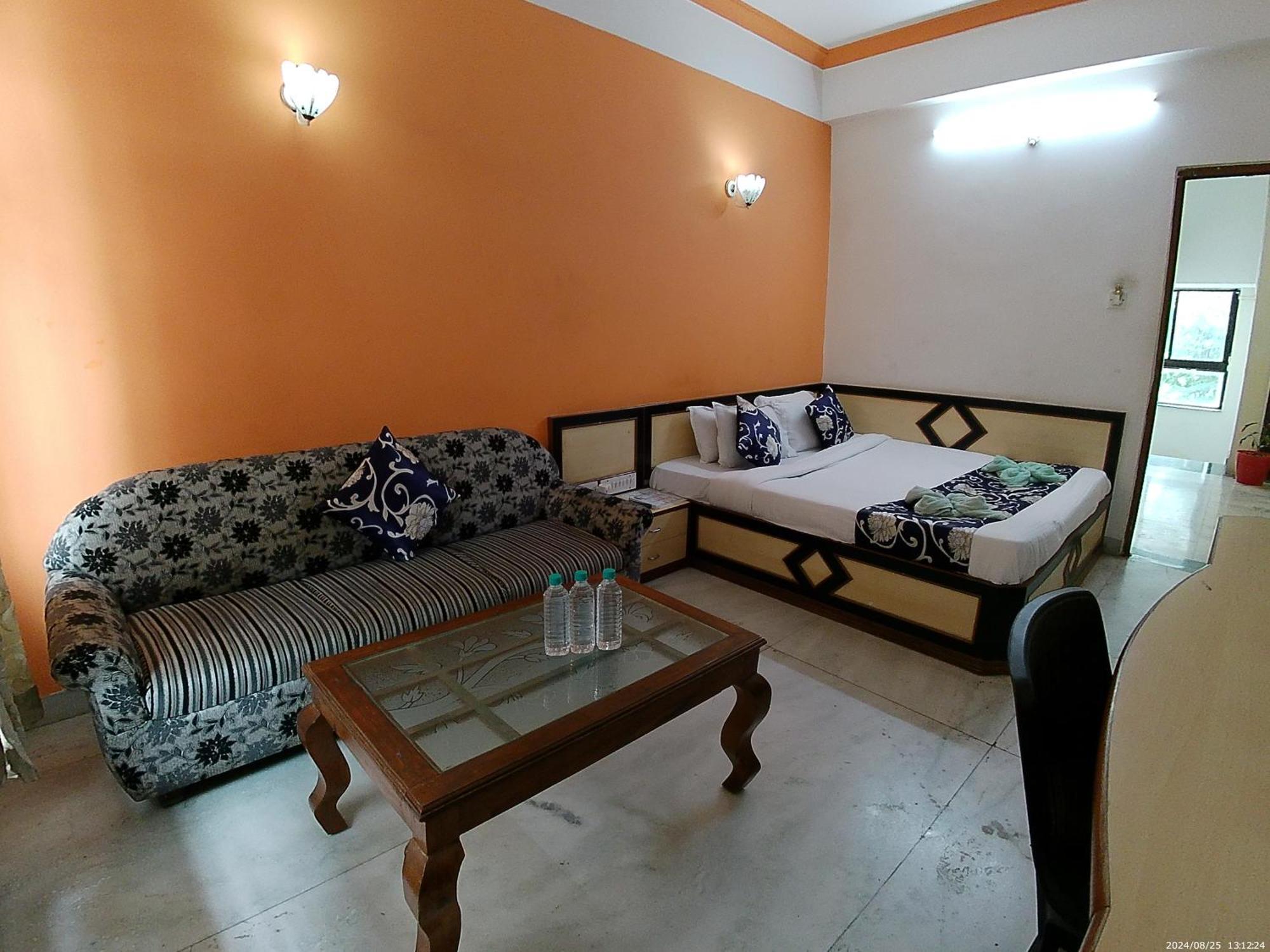 Hotel Indore Palace - Feel At Home Shirdi Ngoại thất bức ảnh