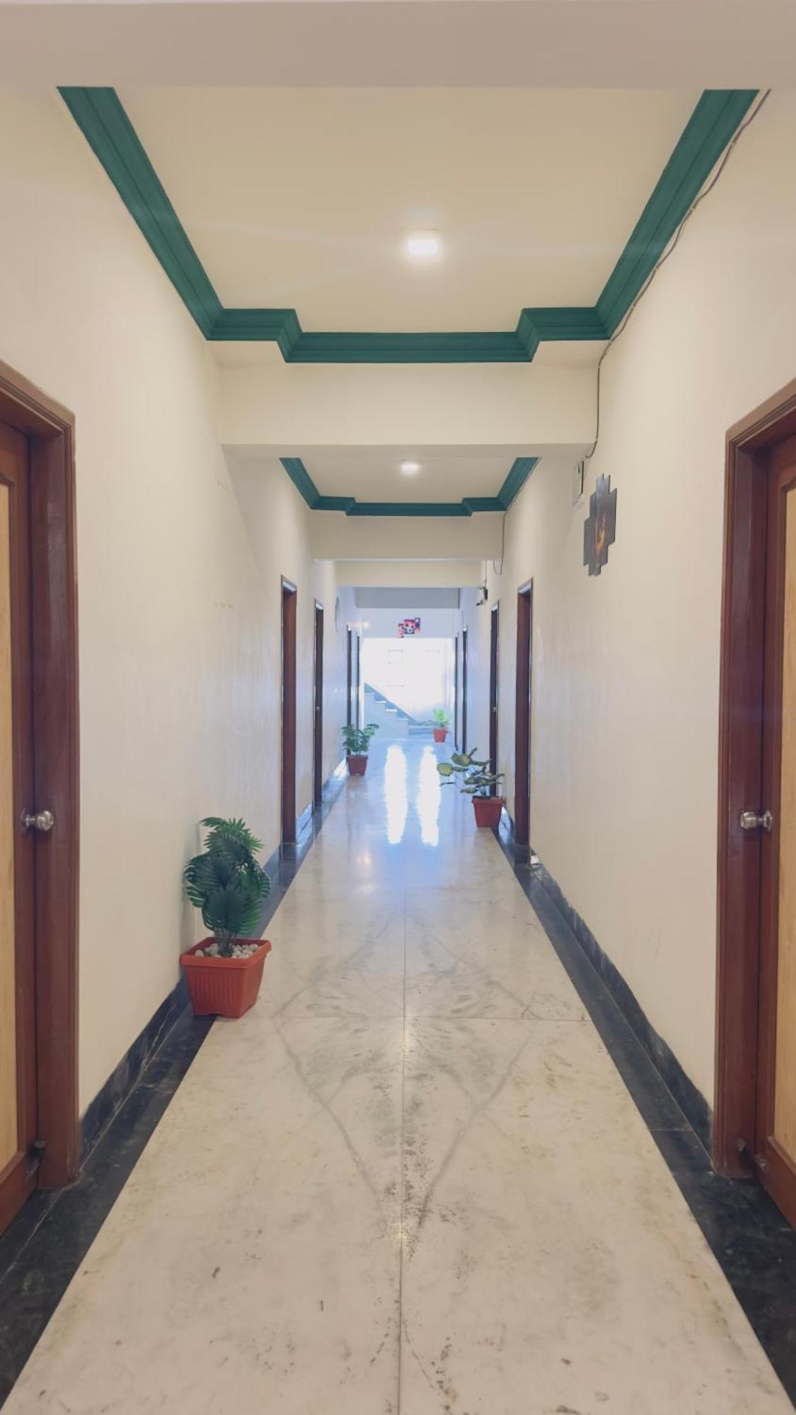 Hotel Indore Palace - Feel At Home Shirdi Ngoại thất bức ảnh