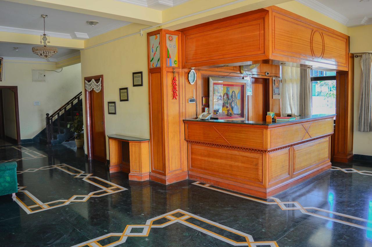 Hotel Indore Palace - Feel At Home Shirdi Ngoại thất bức ảnh