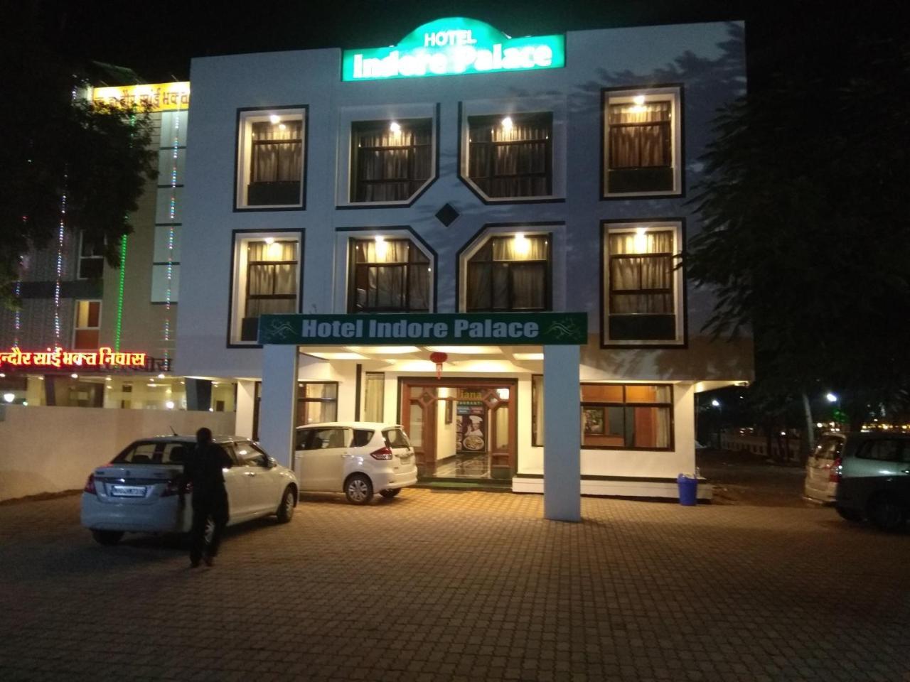 Hotel Indore Palace Shirdi Ngoại thất bức ảnh